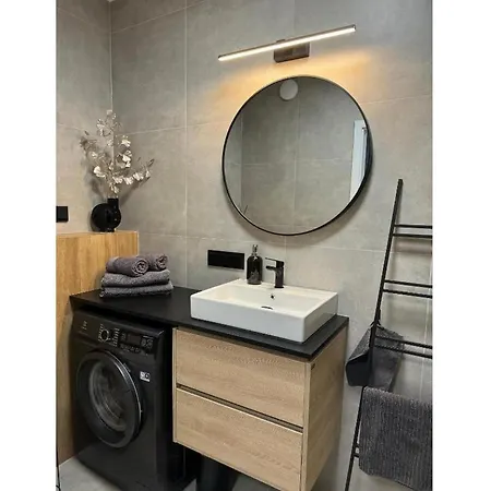 Comfortable Apartment, Zone, Апартаменты *